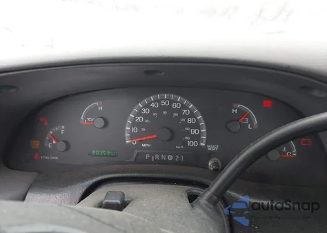 2004 Ford F-150 Heritage Classic из США, поврежденный, VIN 2FTRF18264CA00505